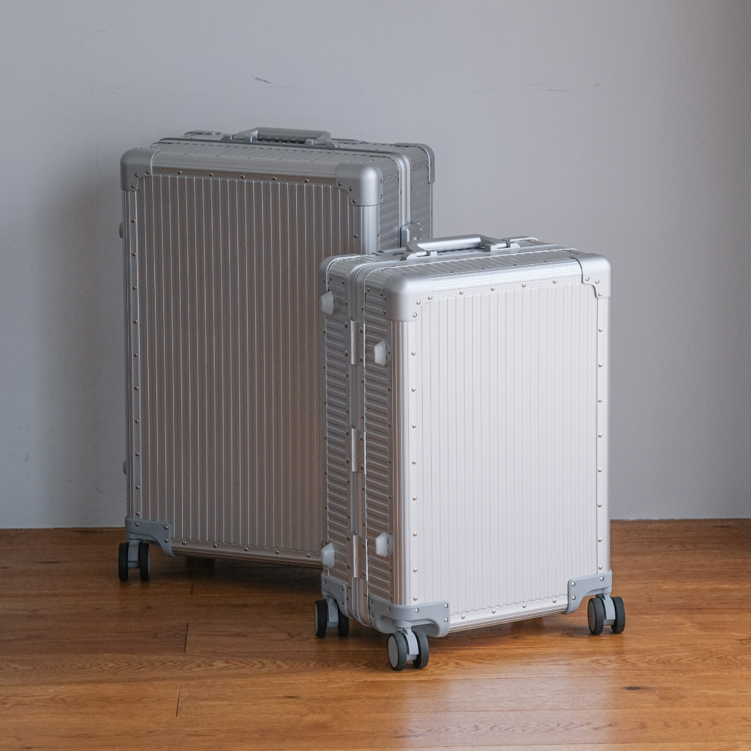 Stripe Aluminium Suitcase(Silver)