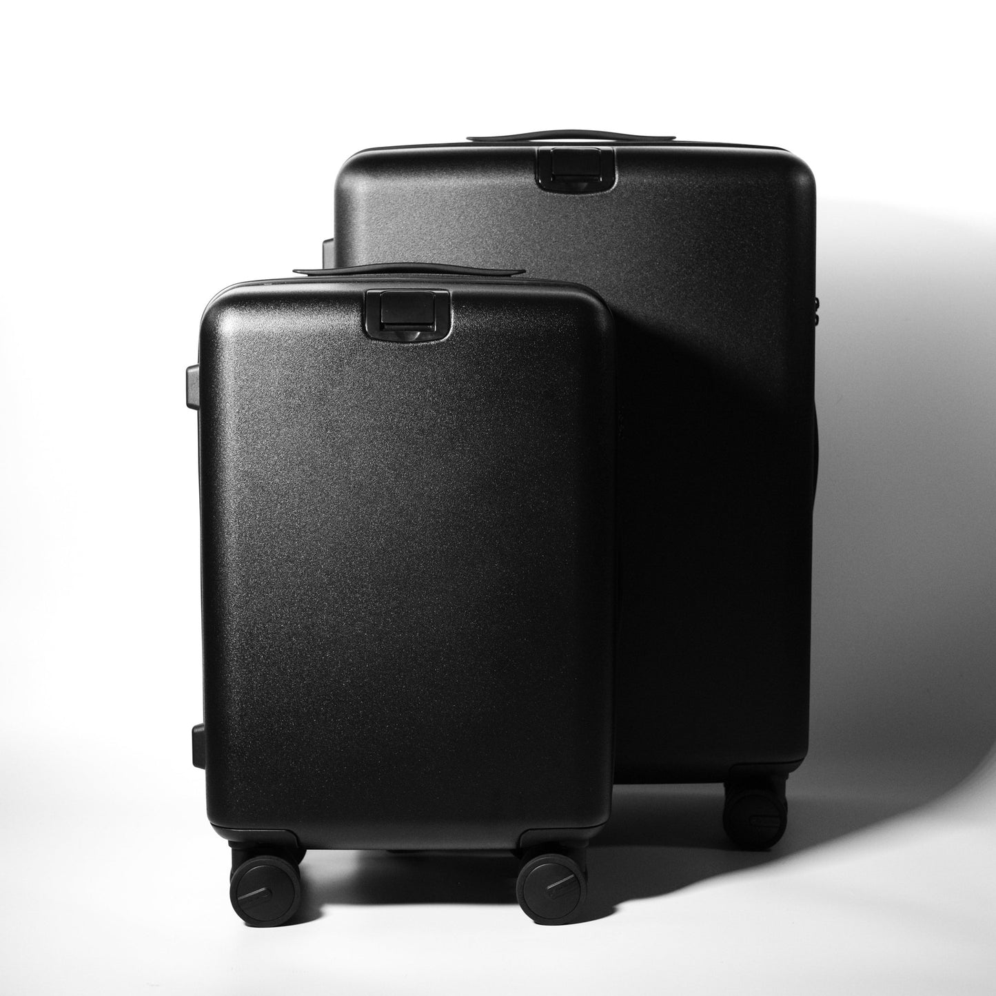 Essential Luxe Suitcase(Black) - aucentic