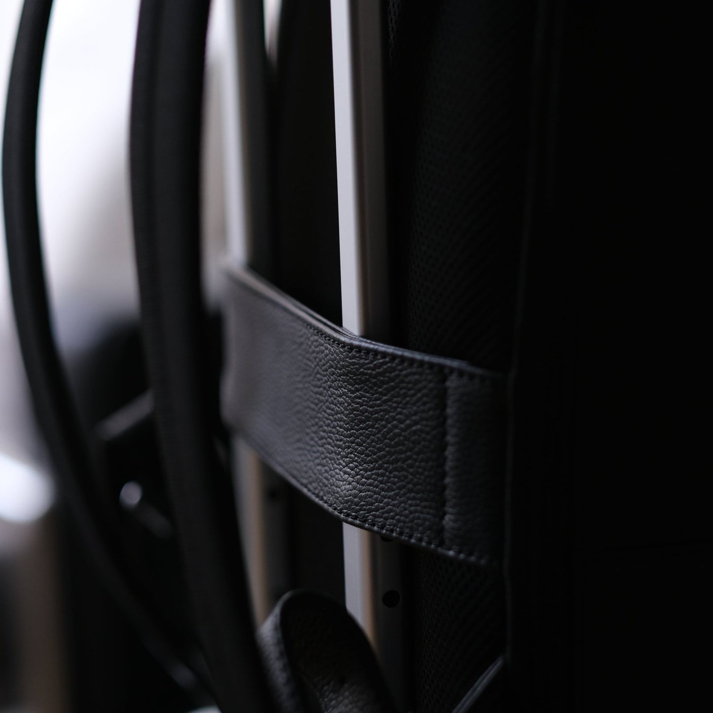 Full Grain Leather Backpack - aucentic