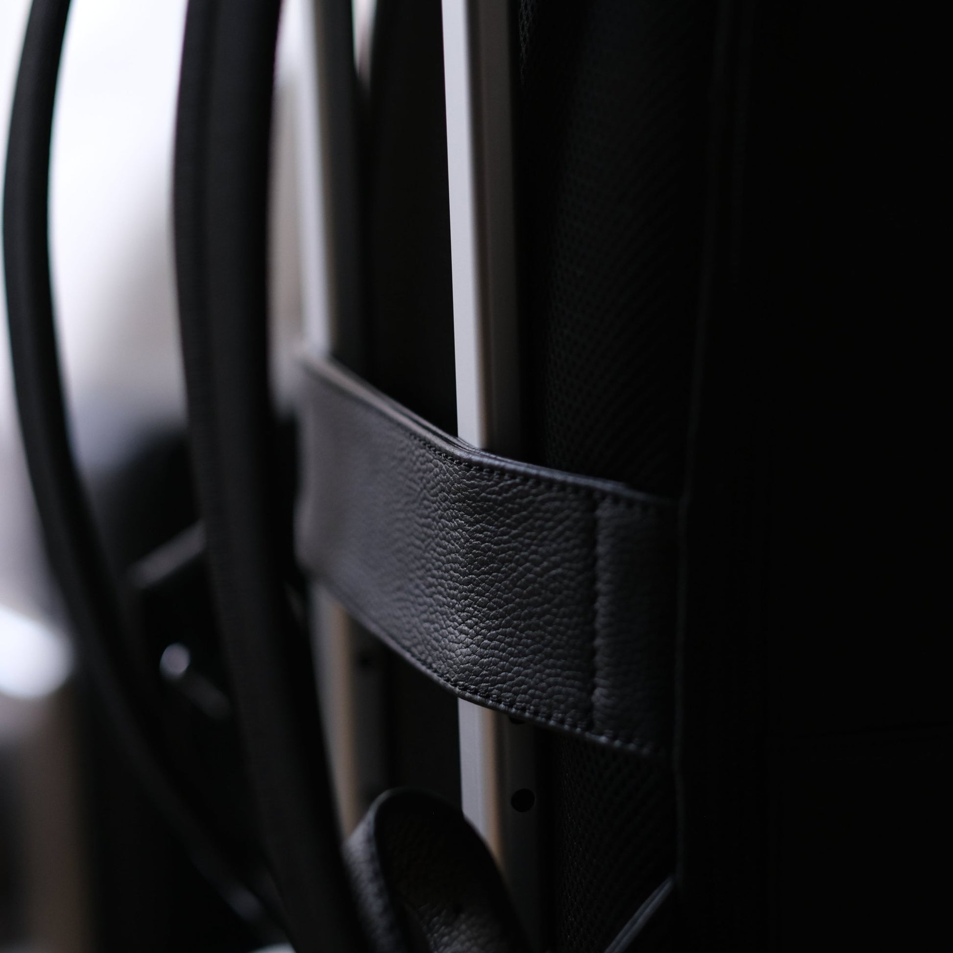 Full Grain Leather Backpack - aucentic
