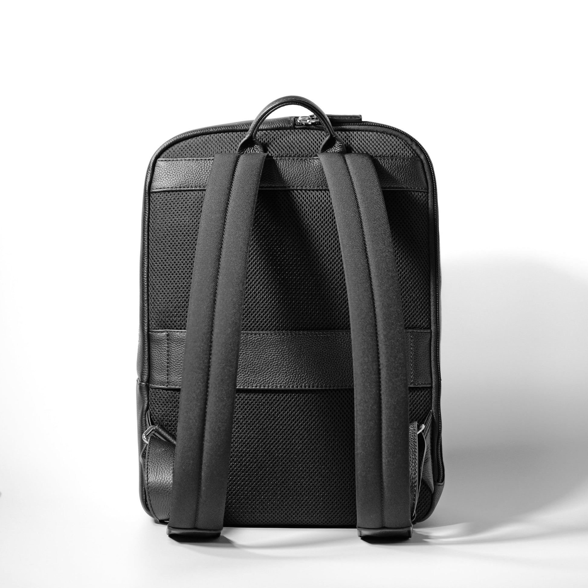 Full Grain Leather Backpack - aucentic