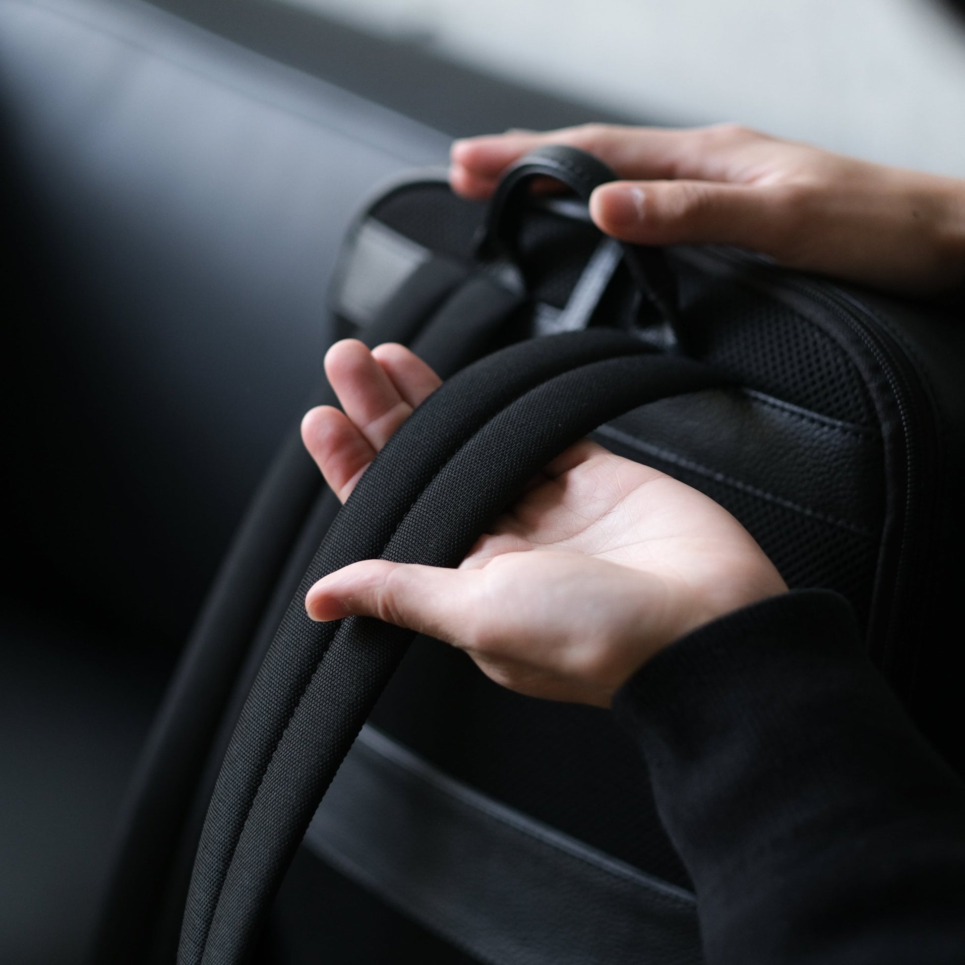 Full Grain Leather Backpack - aucentic