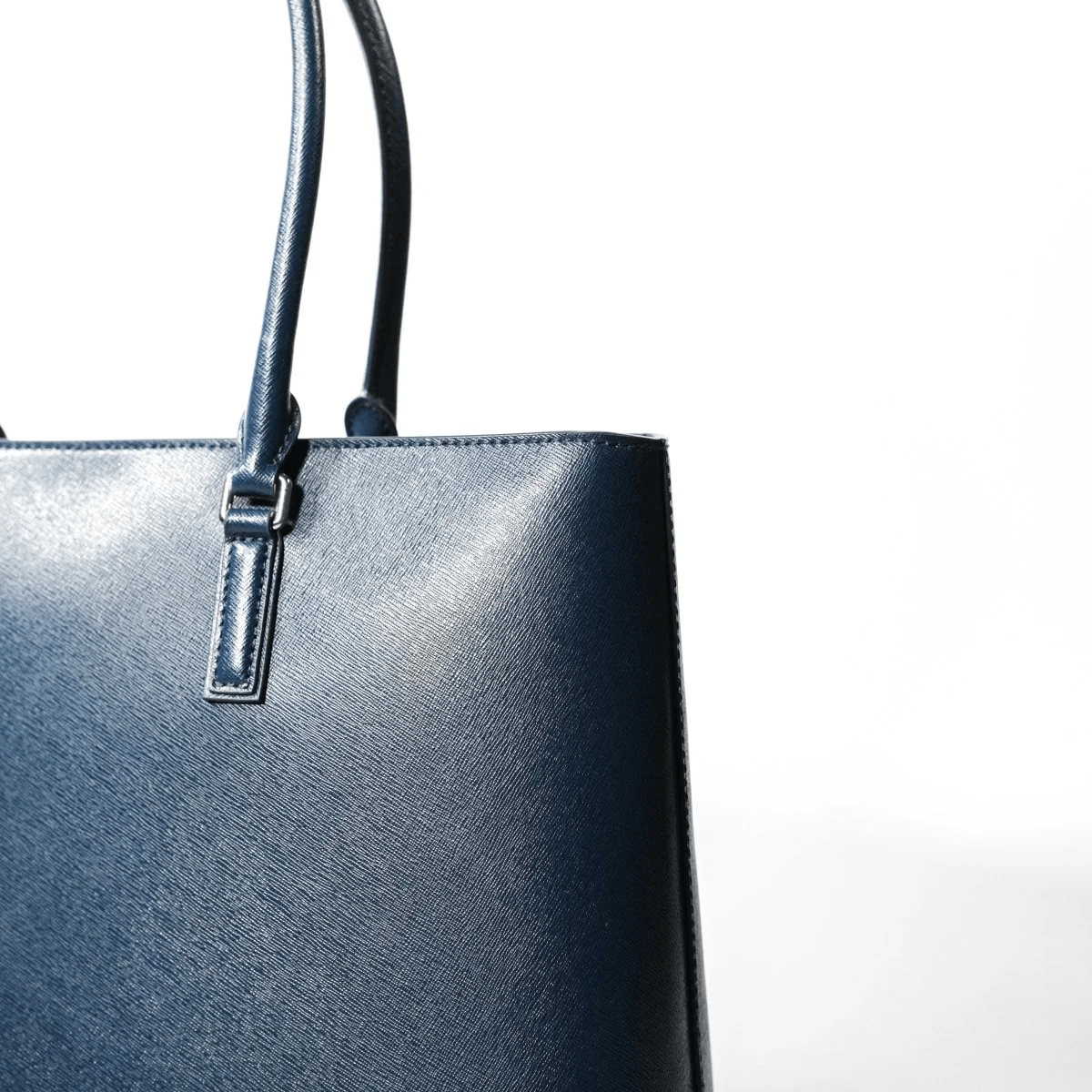 ITALIAN SAFFIANO LEATHER TOTE NAVY - aucentic