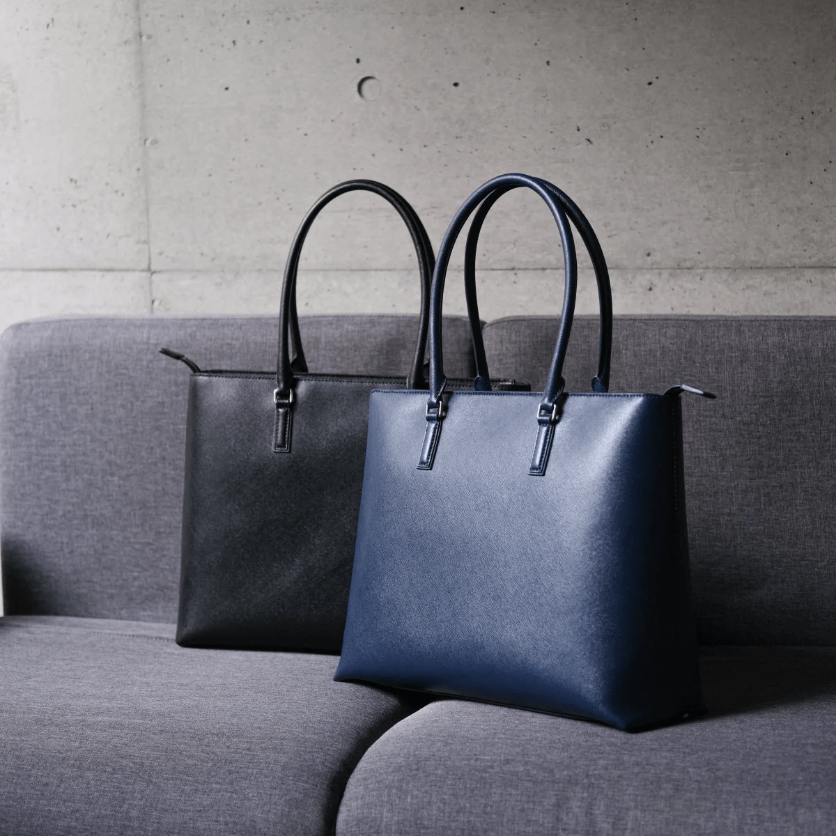 ITALIAN SAFFIANO LEATHER TOTE NAVY - aucentic
