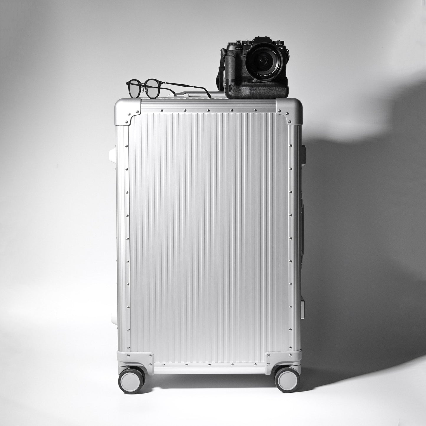 OPUS Stripe Aluminium Suitcase(Silver) Op.13 - aucentic