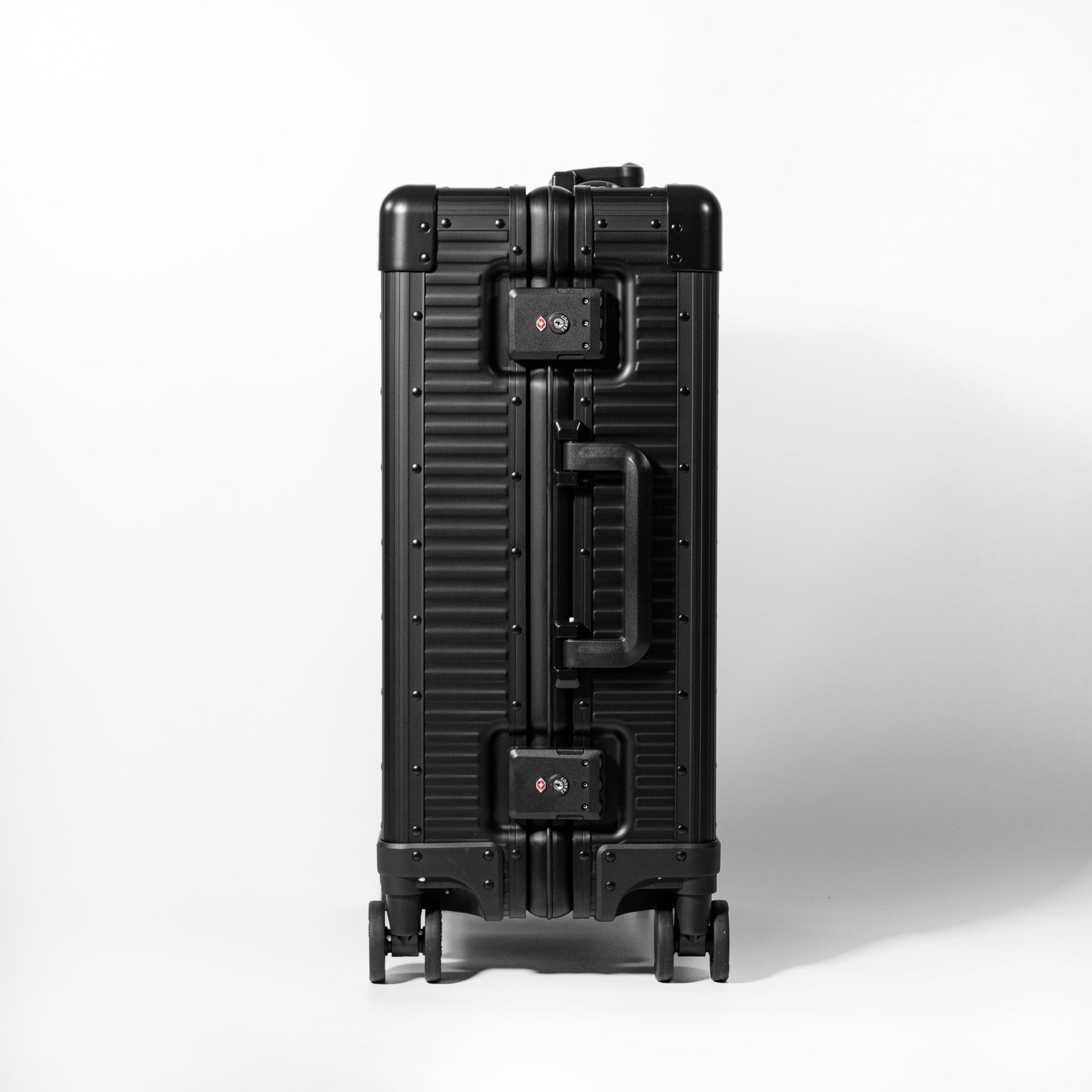 Stripe Aluminium Suitcase(Black) Op.13 - aucentic